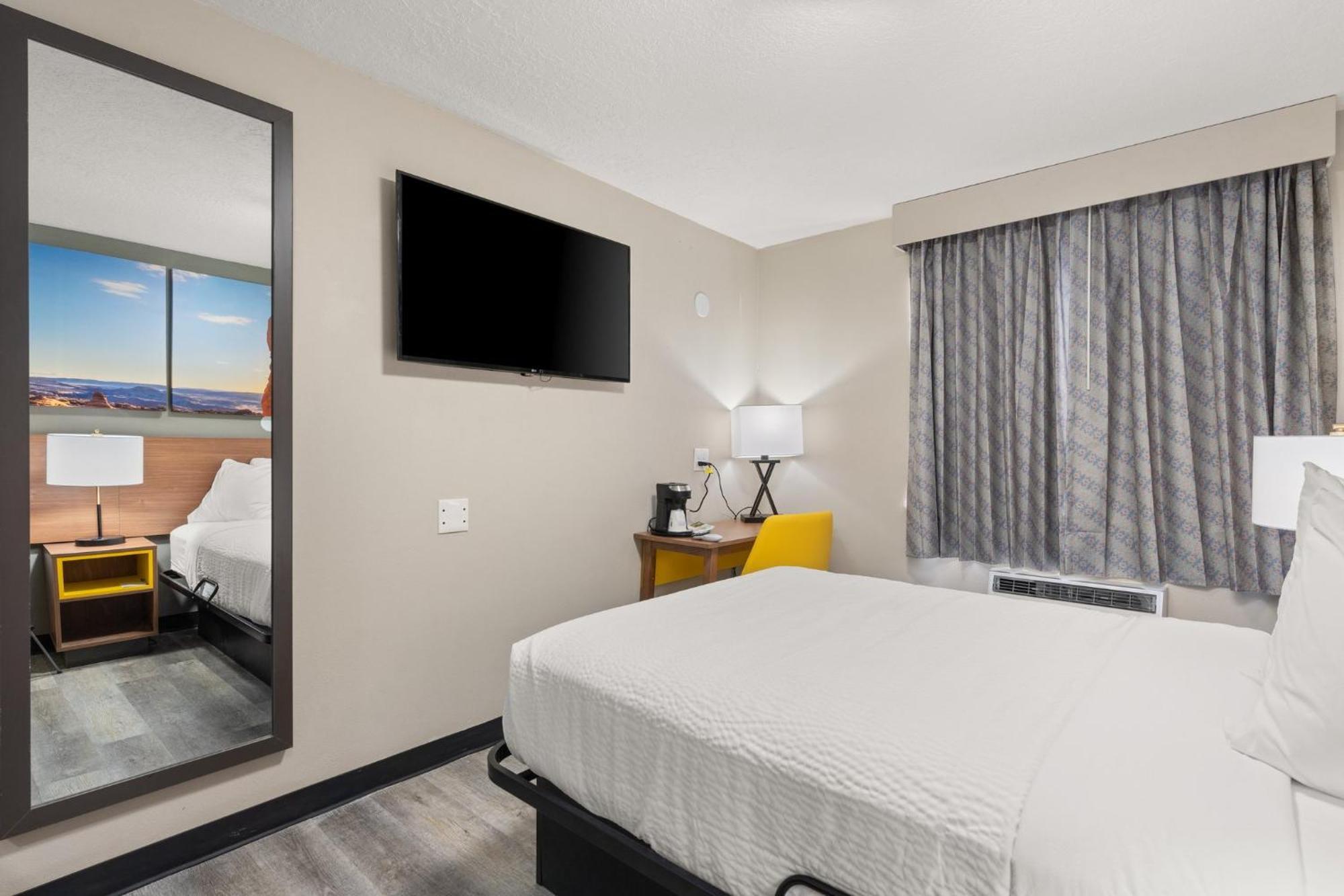 Days-Inn By Wyndham Albuquerque I-25 エクステリア 写真