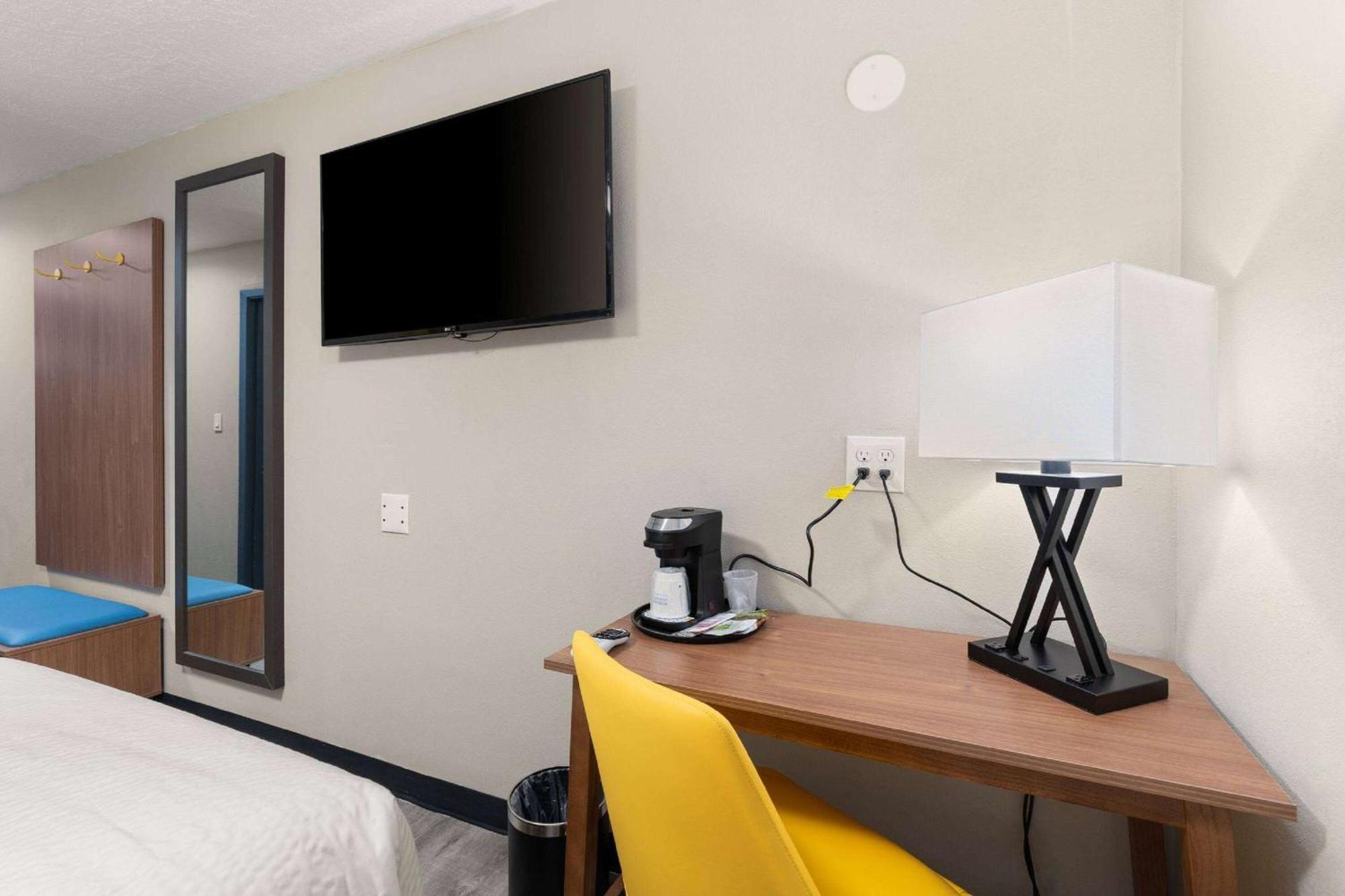 Days-Inn By Wyndham Albuquerque I-25 エクステリア 写真