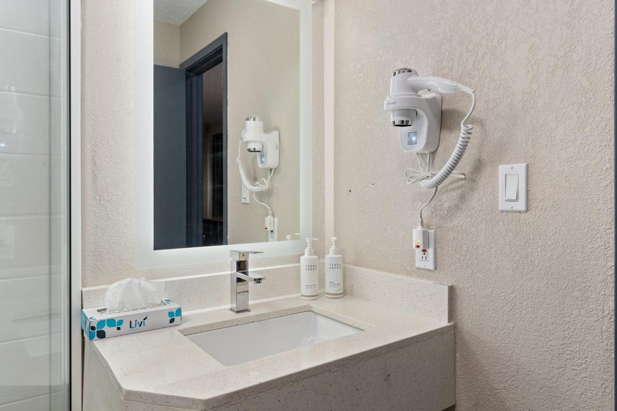 Days-Inn By Wyndham Albuquerque I-25 エクステリア 写真