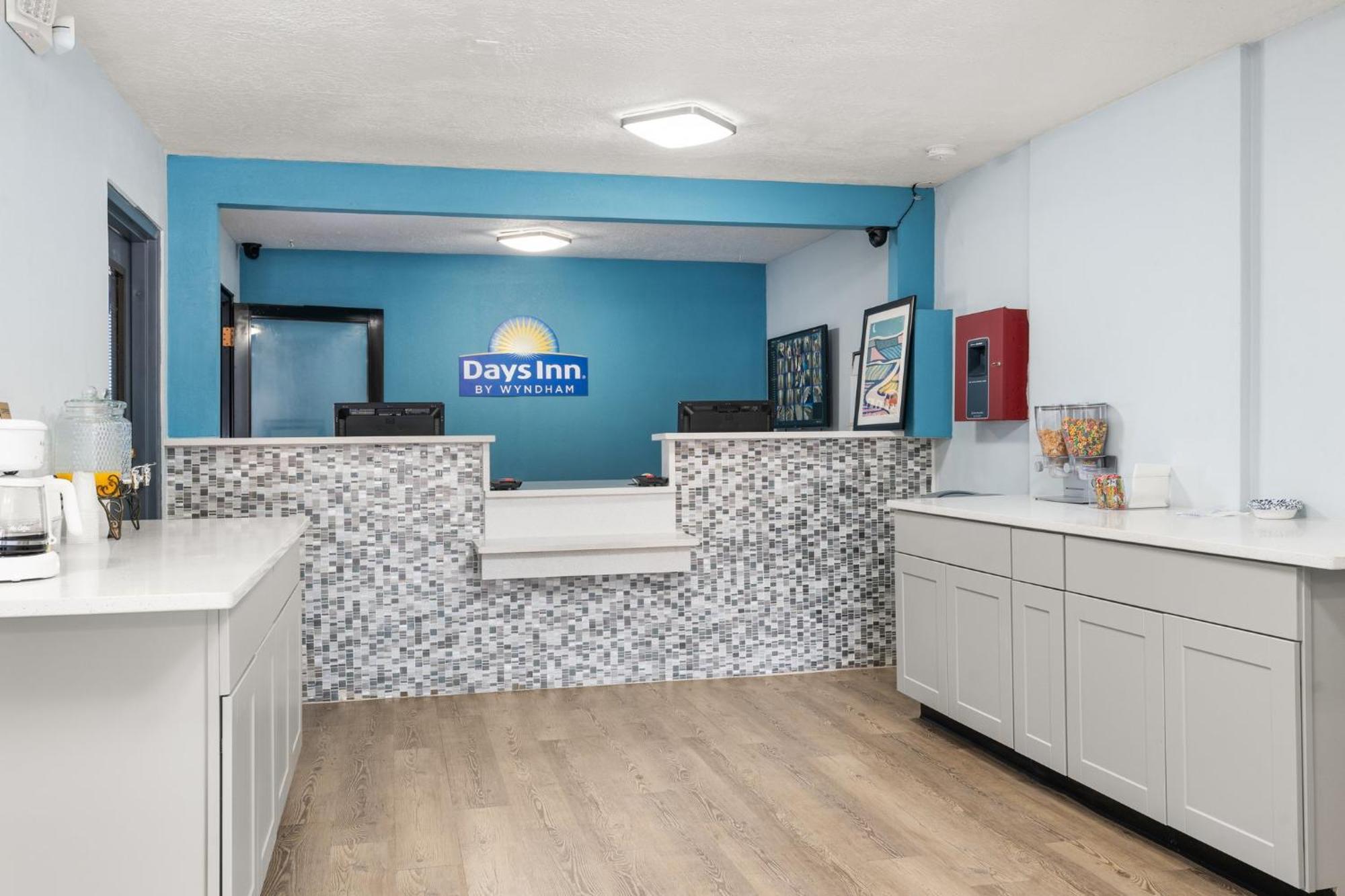 Days-Inn By Wyndham Albuquerque I-25 エクステリア 写真